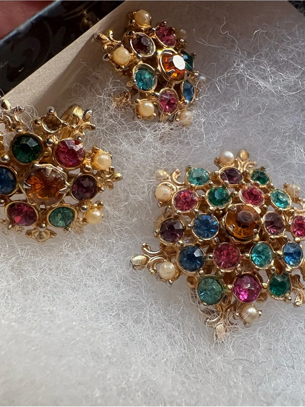 Gold-Tone Multicolor Crystal & Pearl Cluster Earrings and pendent